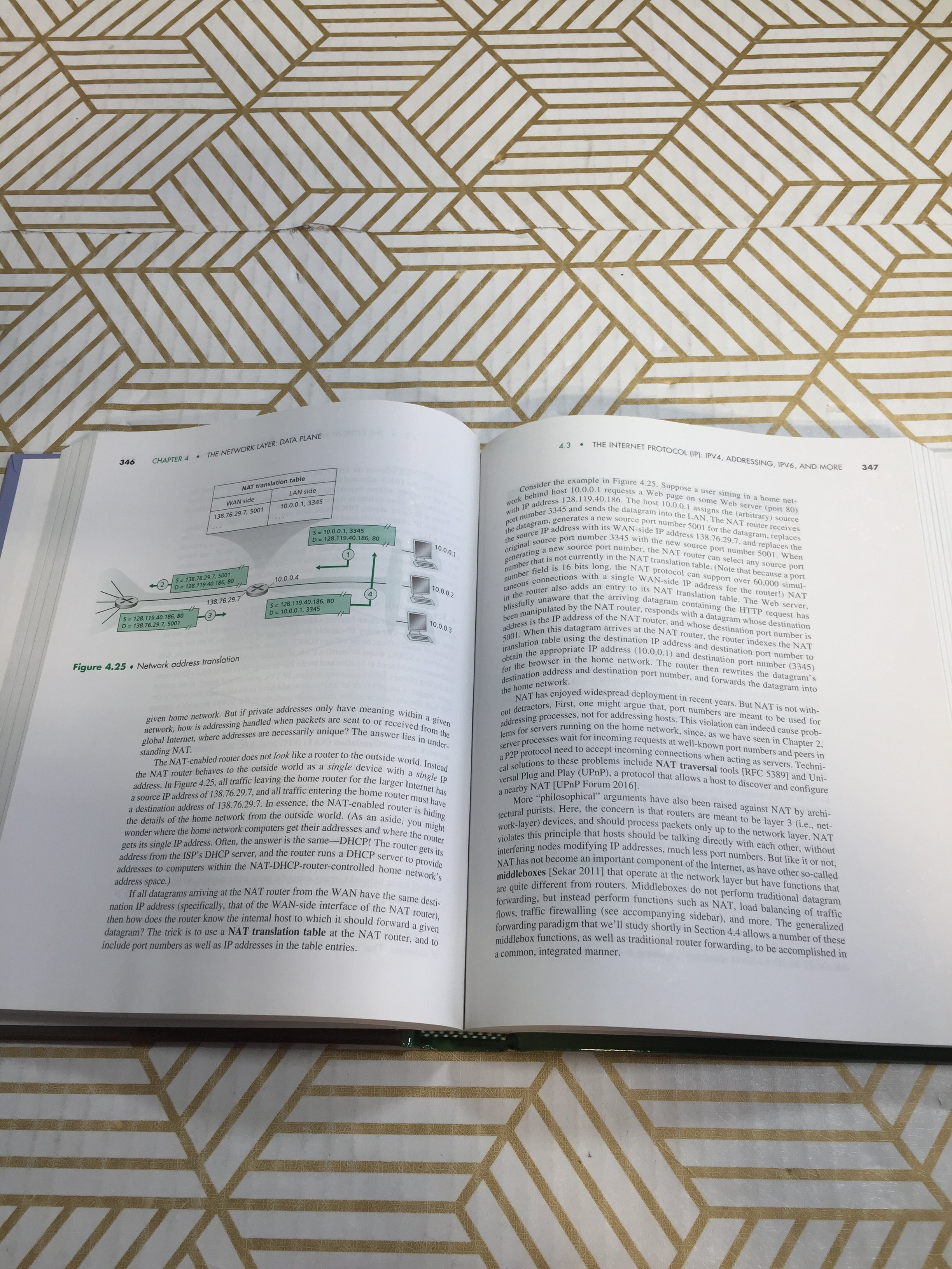Computer Networking: A Top-Down Approach - Seventh Edition (7977319825646)